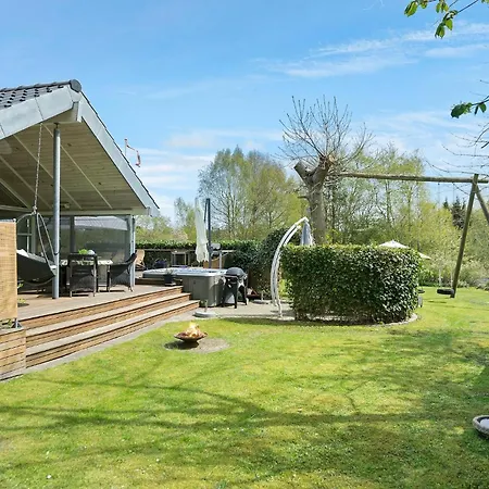 Stunning In With Sauna