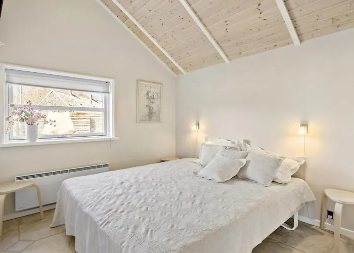 Stunning In With Sauna Vakantiehuis Gilleleje